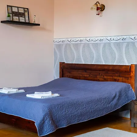 Tomka בית אירוח