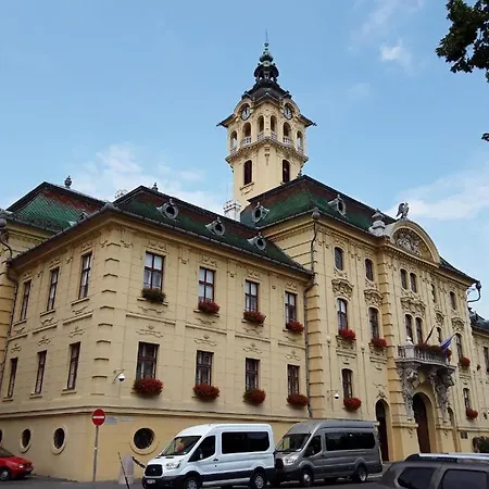 Tomka בית אירוח *